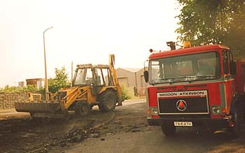 Old JCB with seddon
